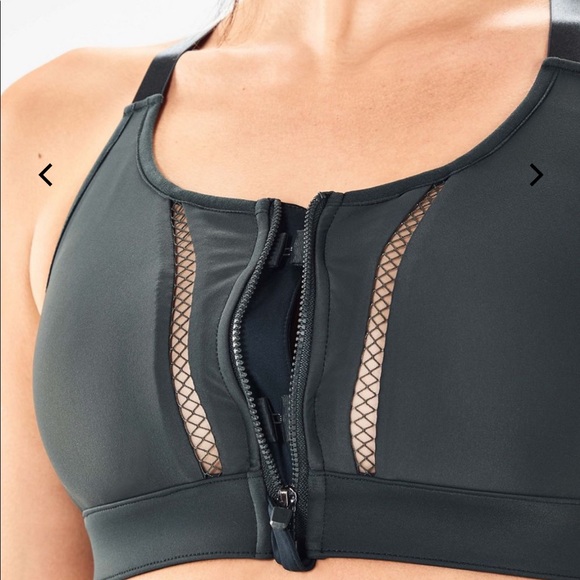 Small Fabletics black high impact sports bra - Picture 13 of 14